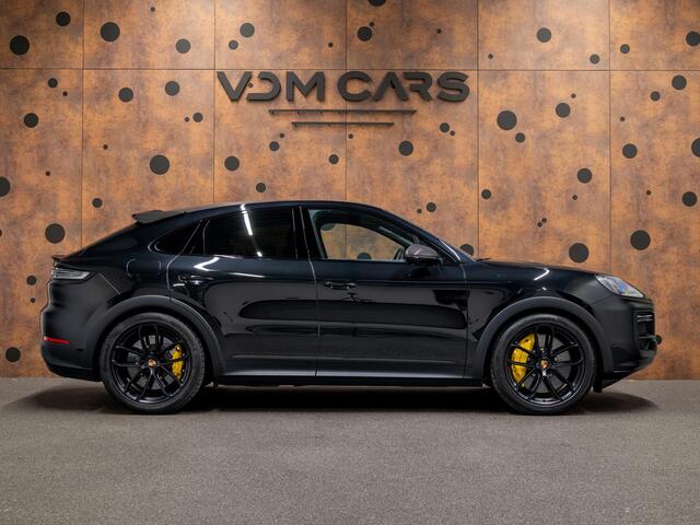 Porsche CAYENNE Coupé 4.0 Turbo E-Hybrid GT | Burmester | 18-weg | Achterasbest. | InnoDrive | HUD | Bijrijdersdisplay |