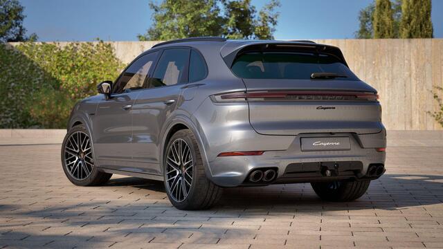 Porsche CAYENNE 3.0 E-Hybrid Black Edition SportDesign PANO|HEADUP|ACC|22INCH|SPORTSTOELEN|TREKHAAK