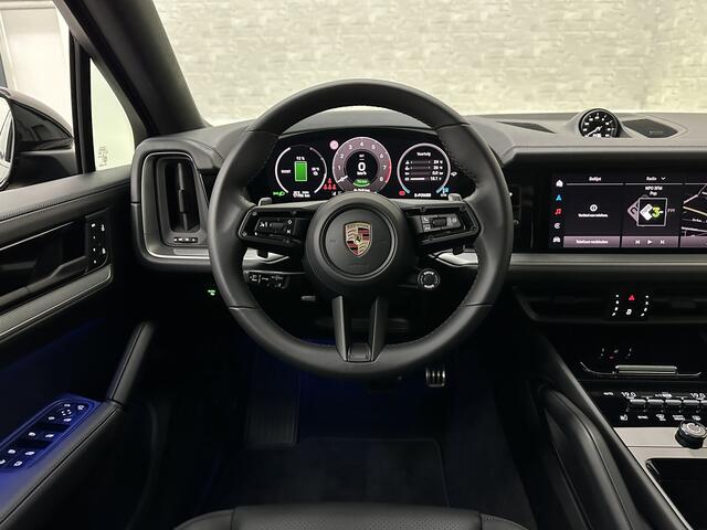 Porsche CAYENNE Coupé 3.0 E-Hybrid | Passenger Display | 360 Camera | Sport-Design | ACC | Sport-Chrono | Soft-Close | BOSE | Panorama | Trekhaak | 4-Zone Clima | Matrix-LED | Keyless-Entry | Sfeerverlichting | Luchtvering | 22 Inch | Leder Dashboard | Dodehoek | Memory 