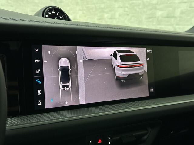 Porsche CAYENNE Coupé 3.0 E-Hybrid | Passenger Display | 360 Camera | Sport-Design | ACC | Sport-Chrono | Soft-Close | BOSE | Panorama | Trekhaak | 4-Zone Clima | Matrix-LED | Keyless-Entry | Sfeerverlichting | Luchtvering | 22 Inch | Leder Dashboard | Dodehoek | Memory 