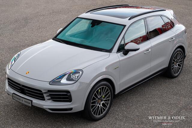 Porsche CAYENNE 3.0 E-Hybrid Platinum Edition Krijt/Kreide/Chalk