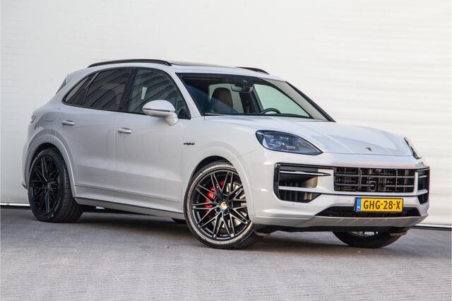 Porsche CAYENNE 3.0 E-Hybrid Sport-Design, Lederpakket, Passenger Display, Pano, Bose, Adapt. Cruise, Luchtvering