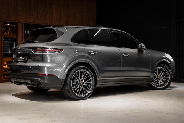 Porsche CAYENNE 3.0 E-Hybrid | 18 Voudig | Sportuitlaat | 1e Eigenaar| Luchtvering | Adapt. Cruise