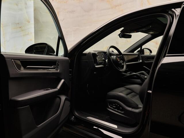 Porsche CAYENNE Coupé 3.0 S E-Hybrid , NL-auto, SportDesign, pano, 4W-best., tr.haak, Bose, luchtv., InnoDrive, privacy, NP172k