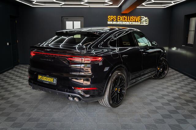 Porsche CAYENNE Coupé 4.0 Turbo S E-Hybrid Keramisch / Dak / Chrono / 4WS / Luchtv. / Softcl. / VOL