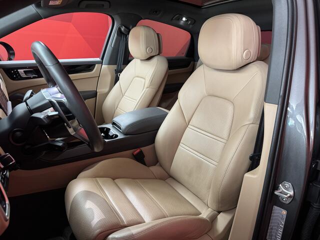 Porsche CAYENNE Coupé 3.0 E-Hybrid | Sport Chrono | Pano | ACC
