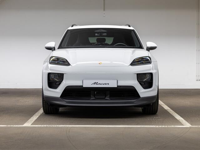Porsche MACAN 4