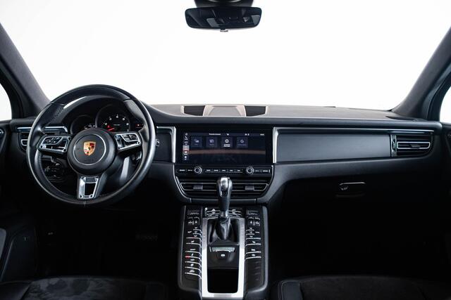 Porsche MACAN 2.0 Panoramadak - Stuurbekrachtiging Plus - Bestuurdersstoelgeheugen pakket - Licht Comfort Pakket - Stoelverwaming voor/achter - BOSE - GT sportstuurwiel - Verkeerstekenherkenning - Achteruitrijcamera -