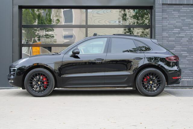 Porsche MACAN 3.0 GTS | PANO | LUCHTVERING | SPORT CHRONO | CAMERA | STOELVERWARMING |