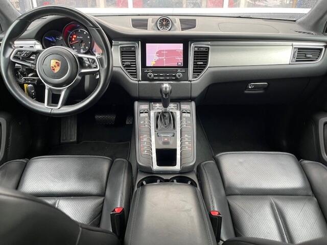 Porsche MACAN 3.6 TURBO - LUCHTV. - BOSE - SPORTCHRONO - LED