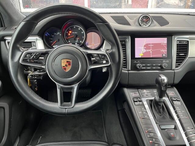 Porsche MACAN 3.6 TURBO - LUCHTV. - BOSE - SPORTCHRONO - LED
