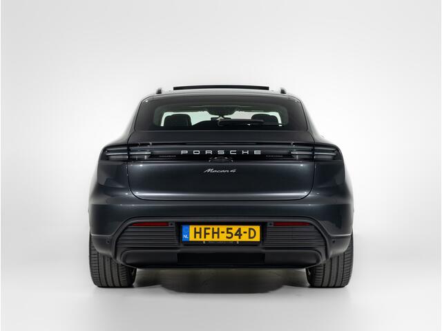 Porsche MACAN 4