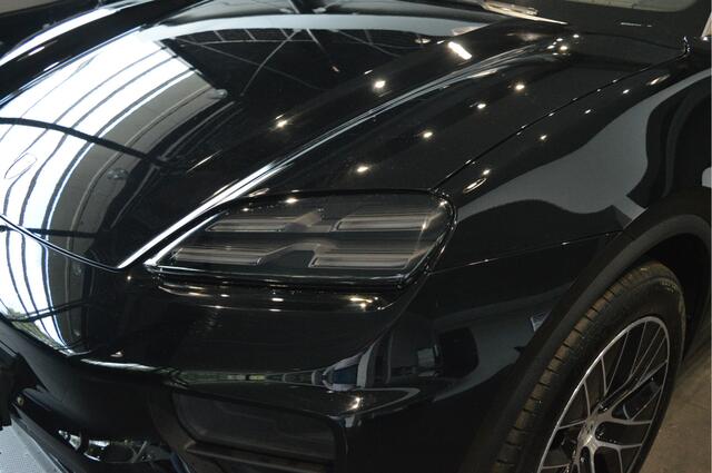 Porsche MACAN 4 100 kWh navi pano led cruise camera 20 inch !!