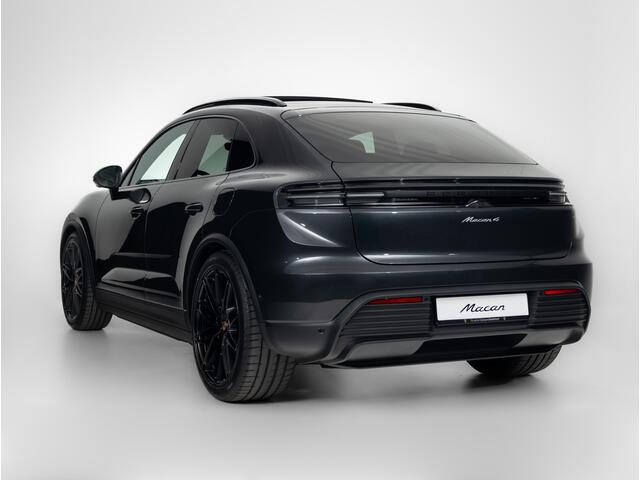 Porsche MACAN 4