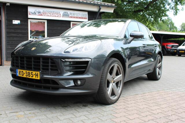 Porsche MACAN 2.0 LUCHTVERING PANODAK SPORTCHRONO