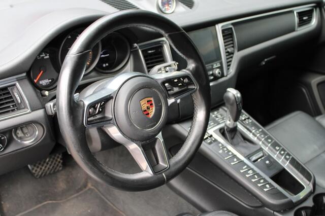 Porsche MACAN 2.0 LUCHTVERING PANODAK SPORTCHRONO