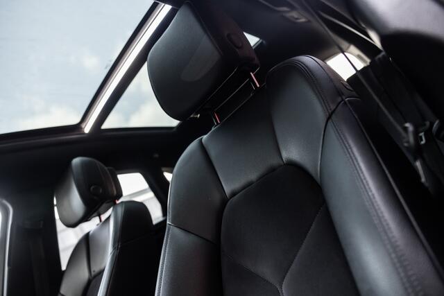 Porsche MACAN 2.0 | Alcantara |