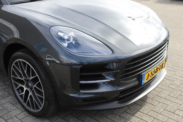 Porsche MACAN 2.0 Facelift|Luchtvering|Navigatie|Achteruitrijcamera|Stoelverwarming|Elektrische stoel met geheugen|Cruise control|Lane assist