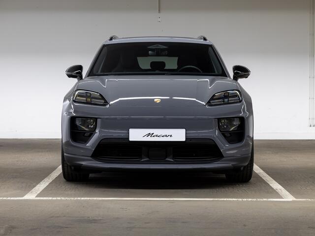 Porsche MACAN 4
