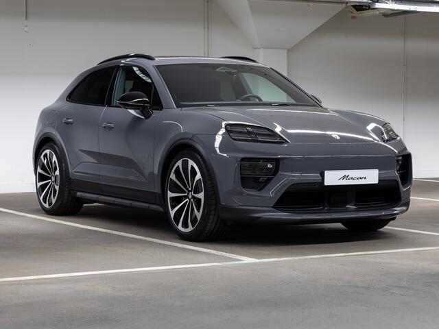 Porsche MACAN 4