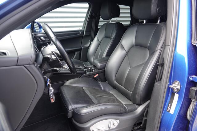 Porsche MACAN 2.0 | Memory | Leder | Navi | Saphirblau |