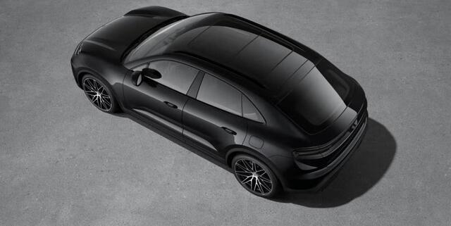 Porsche MACAN 4