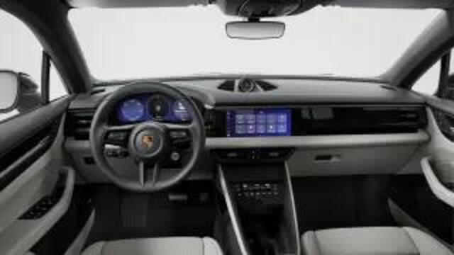 Porsche MACAN 4