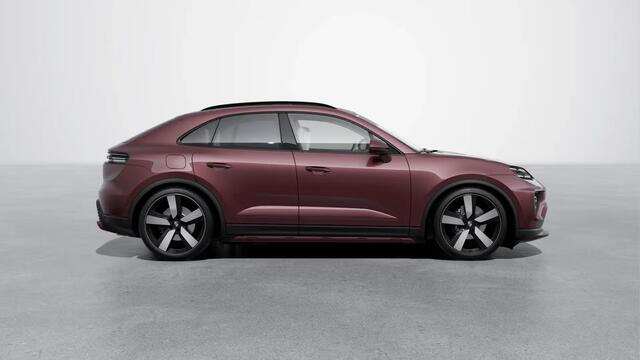 Porsche MACAN 4