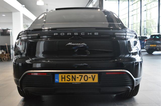 Porsche MACAN 4 100 kWh navi pano cruise camera sport chrono 20 inch !!