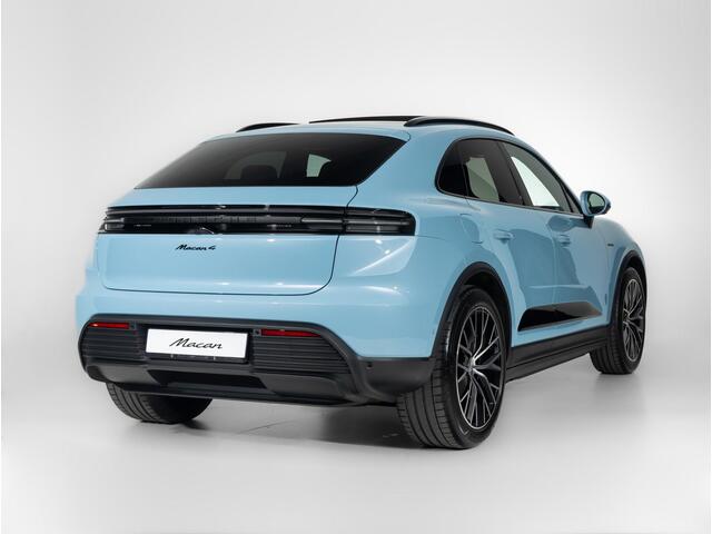 Porsche MACAN 4