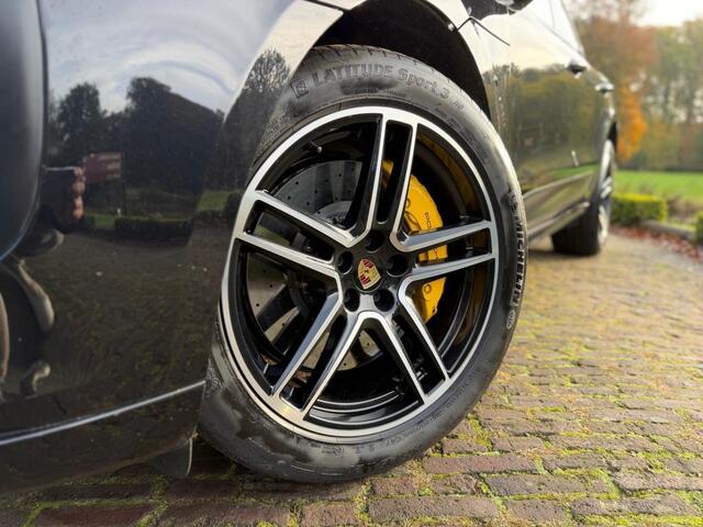 Porsche MACAN 3.0 S | Pano | Sport Chrono | Adaptive | Burmester | 360 | Memory |