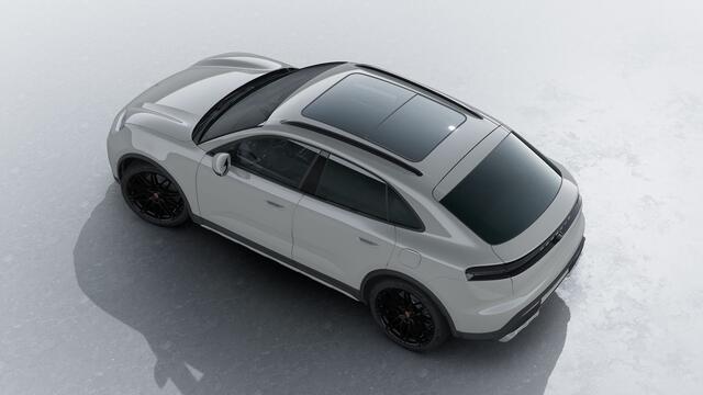 Porsche MACAN 4