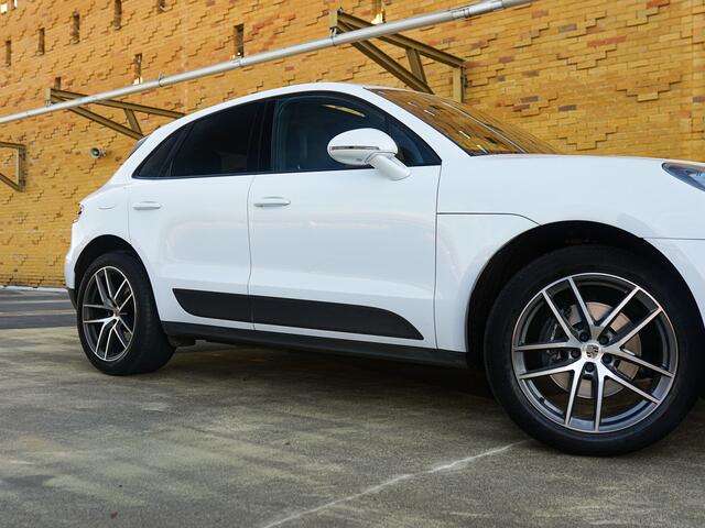 Porsche MACAN 2.0 T Sport Chrono l Luchtvering l Bose l CarPlay l Pano l Camera