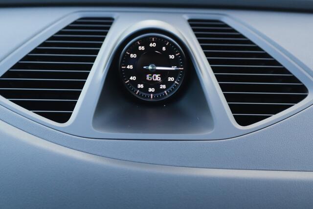 Porsche MACAN 4 100 kWh Sport Chrono I Elek.Stuur I 22' LM-velgen