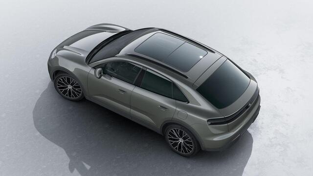 Porsche MACAN 4