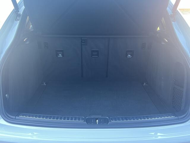 Porsche MACAN 2.0 Navi Panoramadak Elek Sportstoelen Bose Leder 21 Inch Turbo Velgen Led Getint Glas NL Auto Wit metallic