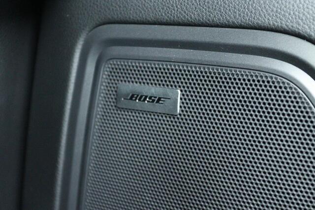 Porsche MACAN 3.0 S | PANO | SPORTCHRONO | BOSE | SPORTUITLAAT | CAMERA | STOELVERWARMING