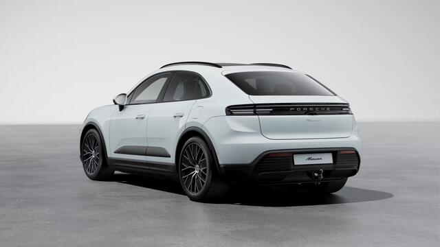 Porsche MACAN 4