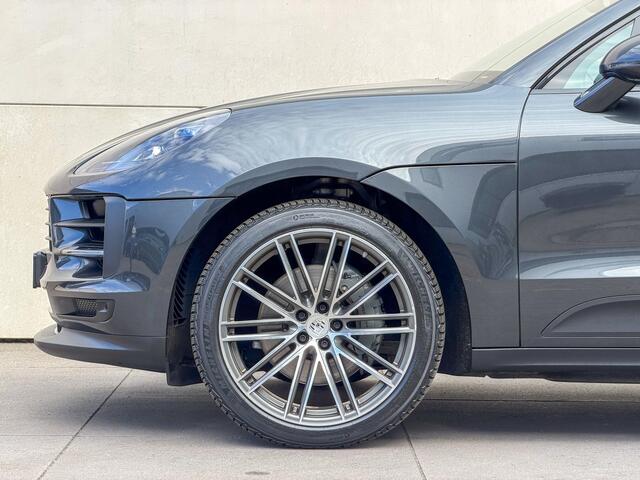 Porsche MACAN 3.0 S Luchtvering-Sport chrono-ACC-Pano-21"-Keyless-18 V Stoelen
