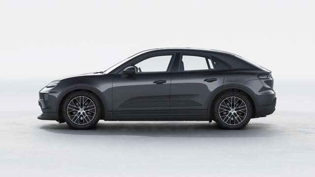 Porsche MACAN 4