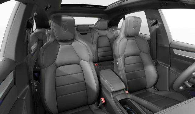 Porsche MACAN 4