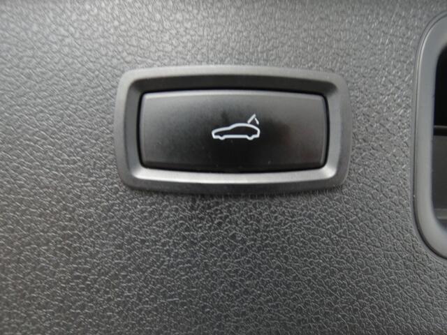 Porsche MACAN 2.0,DealerOH,Pano,Chrono,Bose,Luchtvering