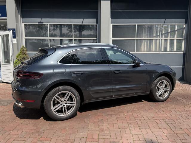 Porsche MACAN 2.0 Bj 2017 Km 120.000 Nap Dealer onderhouden 252pk Volle optie NL auto