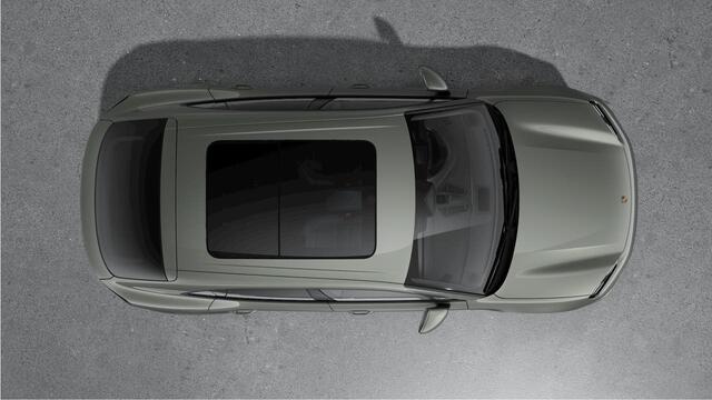 Porsche MACAN 4
