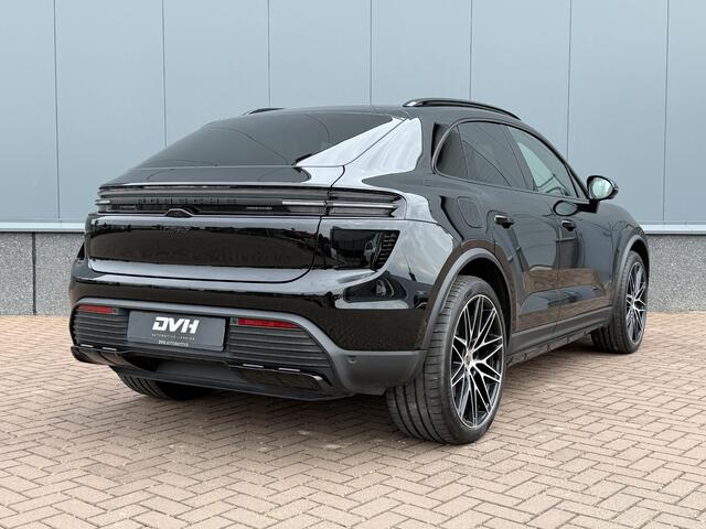 Porsche MACAN Turbo 100 kWh PANO | TREKHAAK | 360
