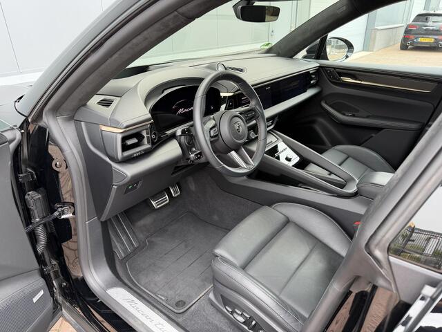 Porsche MACAN Turbo 100 kWh PANO | TREKHAAK | 360