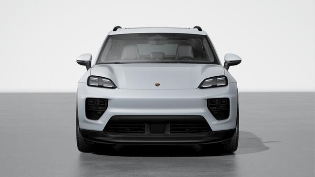 Porsche MACAN 4