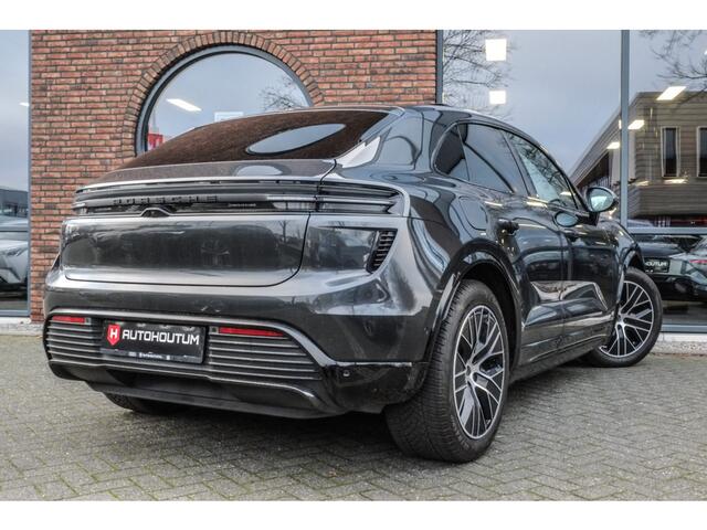 Porsche MACAN Turbo 100 kWh | SOH 99% | Pano | 360° Camera | Warmtepomp | Sport Chrono