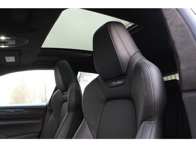 Porsche MACAN Turbo 100 kWh | SOH 99% | Pano | 360° Camera | Warmtepomp | Sport Chrono
