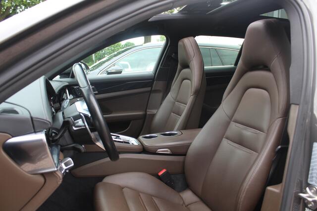Porsche PANAMERA Sport Turismo 2.9 4 E-Hybrid / Panoramadak / 360Camera / Achterasbesturing / 21'' / Sportdesign + Chrono / Bose / Sportuitlaat / Luxe Leder / DAB / Stuurverwarming / Stoelverwarming 4x / Navigatie / DAB / Cruise Control
